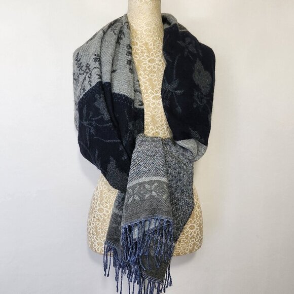 Aurora Paci Italia Blue Gray Floral Print Wool Blend Scarf Wrap Shaw Fringe City - Picture 13 of 16